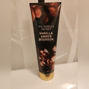 Victoria's Secret Vanilla Amber Bourbon Cream